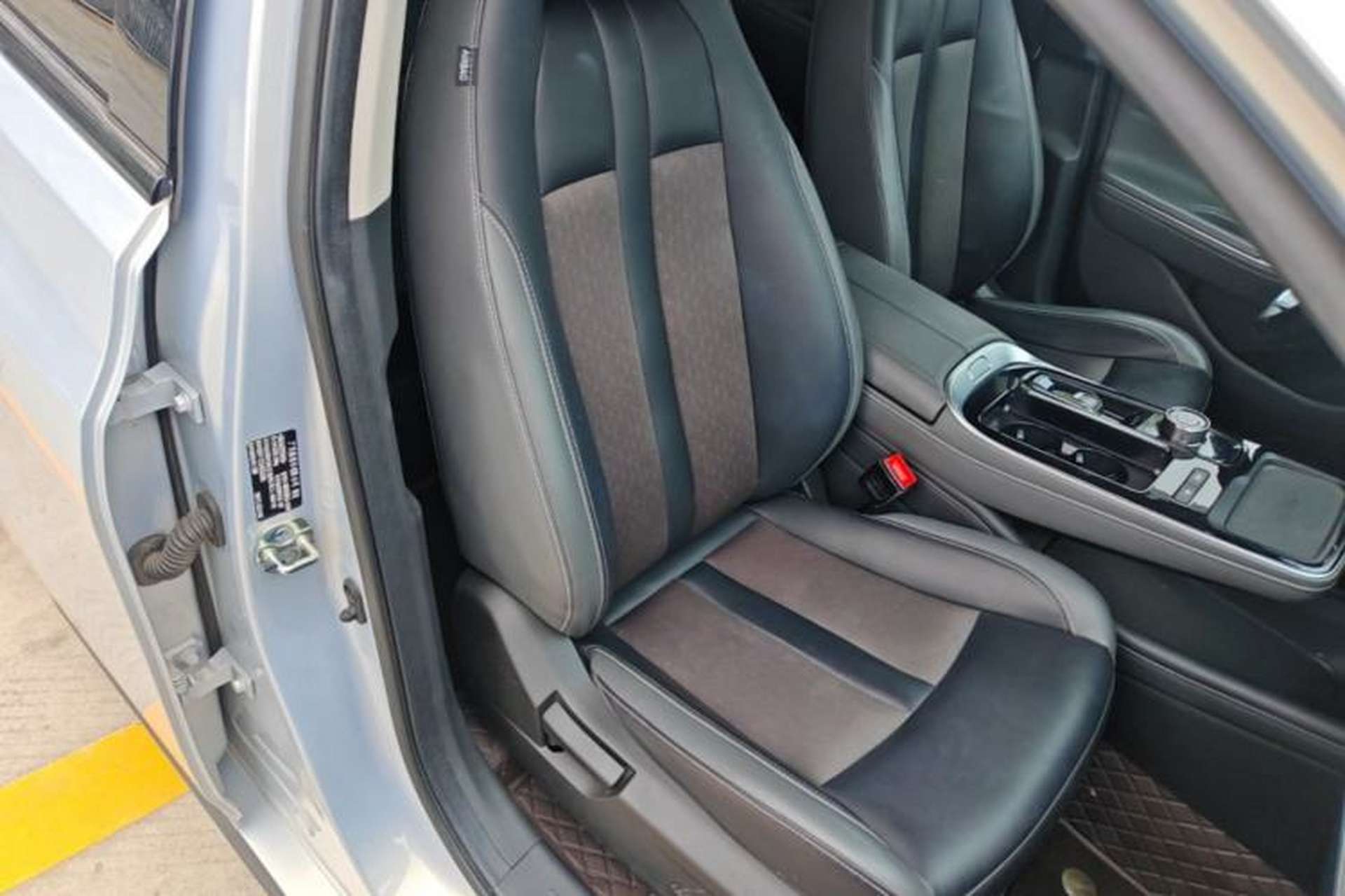 Used AION S Plus 2023 80 Tech Edition Ternary Lithium Right Front Seat