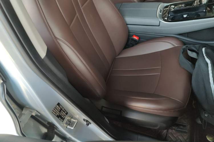 Used AION S Plus 2023 70 Intelligent Edition Lithium Iron Phosphate Right Front Seat