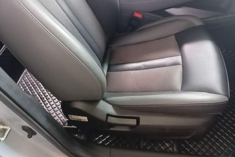 Used AION S Plus 2023 70 Enjoyment Edition Ternary Lithium Right Front Seat