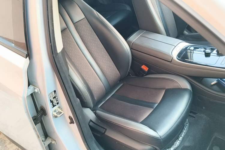 Used AION S Plus 2023 80 Tech Edition Ternary Lithium Right Front Seat