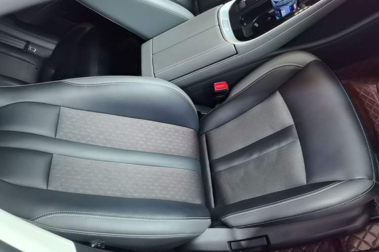 Used AION S Plus 2023 80 Tech Edition Ternary Lithium Right Front Seat