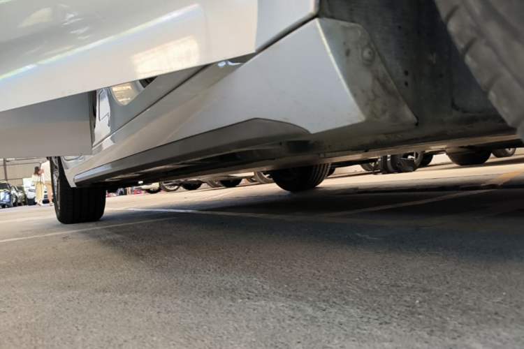 Used AION S Plus 2023 70 Enjoy Edition Lithium Iron Phosphate Right Side Sill