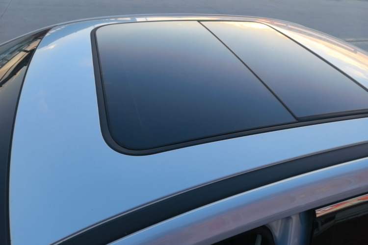 Used AION S Plus 2023 70 Intelligent Edition Lithium Iron Phosphate Roof