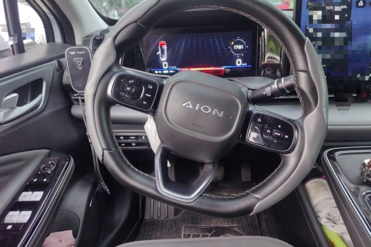 Used AION S Plus 2023 70 Enjoy Edition Lithium Iron Phosphate Steering Wheel