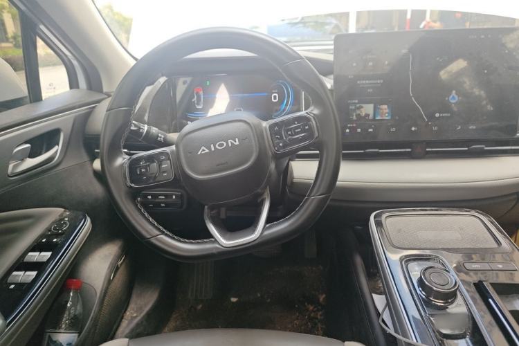 Used AION S Plus 2023 70 Intelligent Edition Lithium Iron Phosphate Steering Wheel