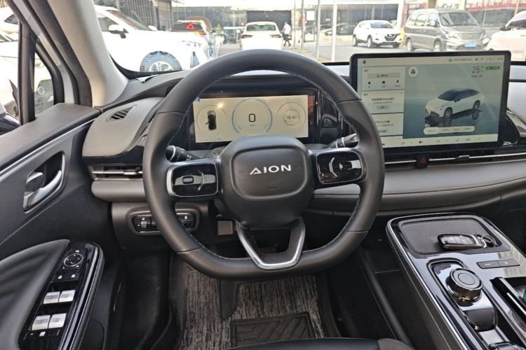 Used AION S Plus 2023 70 Intelligent Edition Lithium Iron Phosphate Steering Wheel