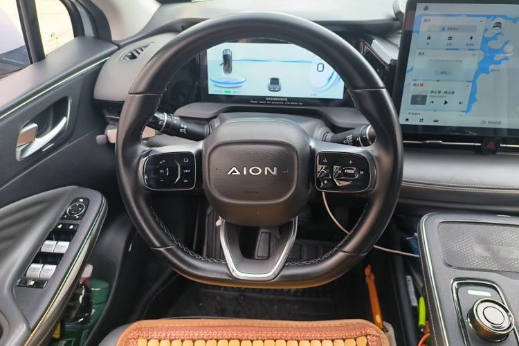 Used AION S Plus 2023 70 Intelligent Edition Lithium Iron Phosphate Steering Wheel