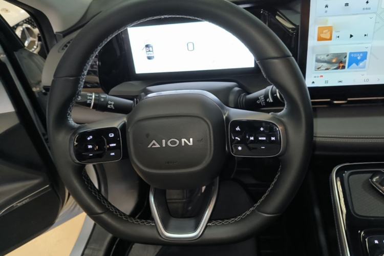 Used AION S Plus 2023 70 Enjoy Edition Lithium Iron Phosphate Steering Wheel