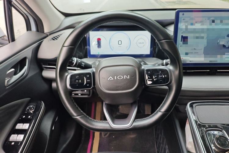 Used AION S Plus 2023 70 Enjoy Edition Lithium Iron Phosphate Steering Wheel