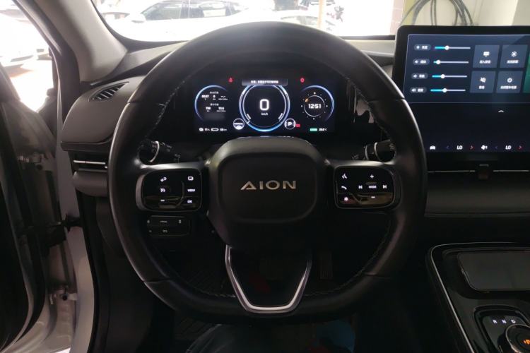 Used AION S Plus 2023 70 Intelligent Edition Ternary Lithium Steering Wheel