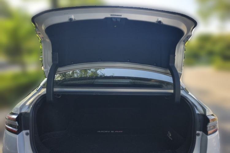 Used AION S Plus 2023 70 Executive Edition Lithium Iron Phosphate Trunk