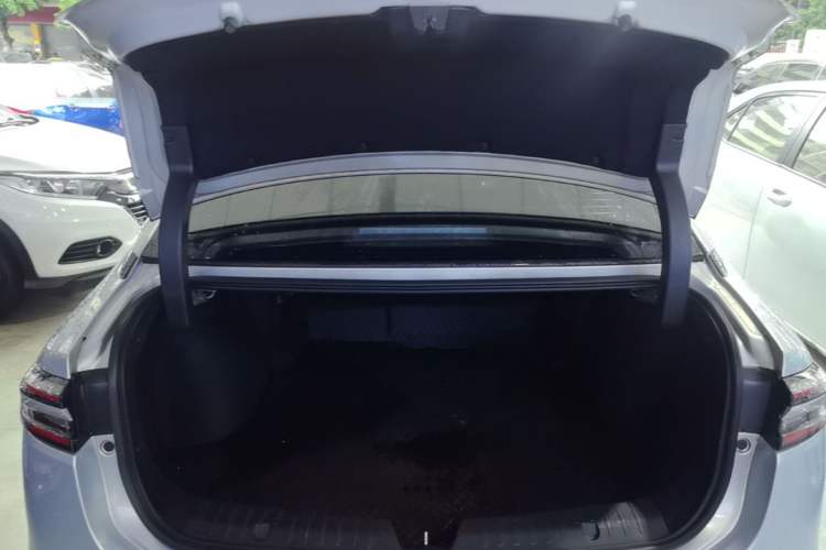 Used AION S Plus 2023 80 Tech Edition Ternary Lithium Trunk