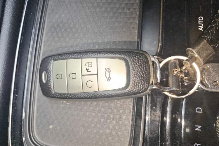 Used AION S Plus 2023 70 Enjoy Edition Lithium Iron Phosphate Vehicle Key