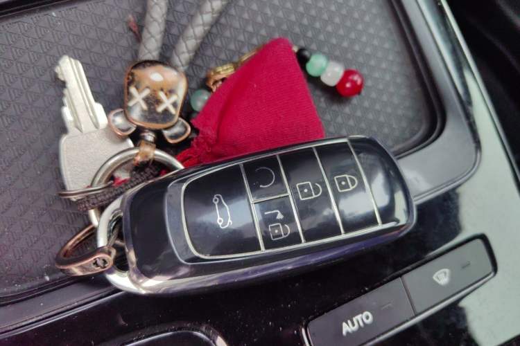 Used AION S Plus 2023 70 Enjoy Edition Lithium Iron Phosphate Vehicle Key