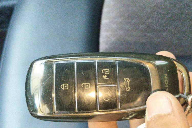 Used AION S Plus 2023 70 Intelligent Edition Lithium Iron Phosphate Vehicle Key