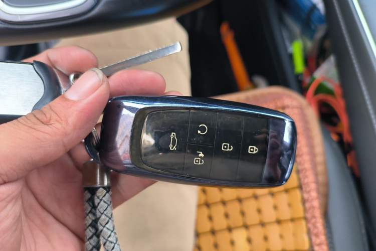 Used AION S Plus 2023 70 Intelligent Edition Lithium Iron Phosphate Vehicle Key