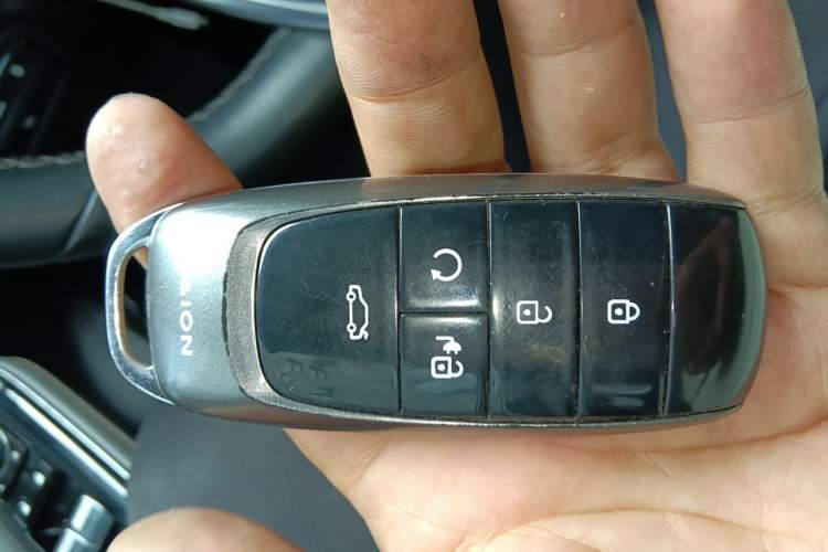 Used AION S Plus 2023 70 Enjoy Edition Lithium Iron Phosphate Vehicle Key