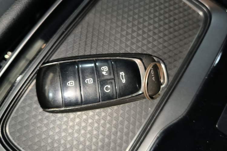 Used AION S Plus 2023 70 Enjoy Edition Lithium Iron Phosphate Vehicle Key