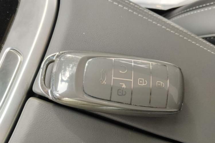 Used AION S Plus 2023 80 Tech Edition Ternary Lithium Vehicle Key