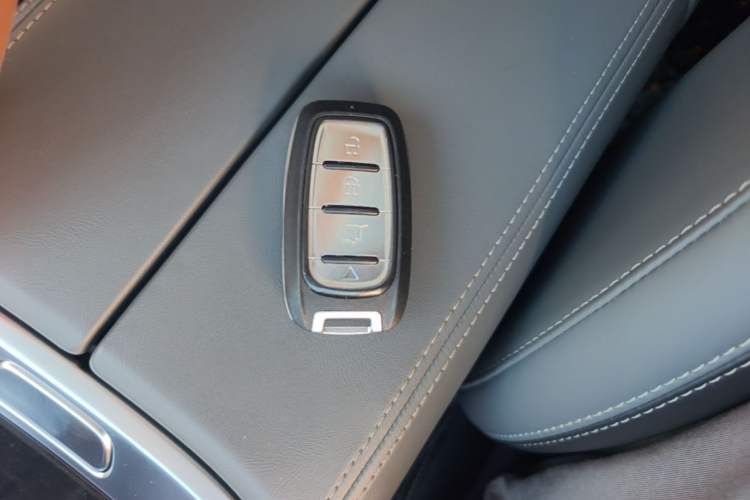 Used AION S Plus 2023 70 Enjoy Edition Lithium Iron Phosphate Vehicle Key