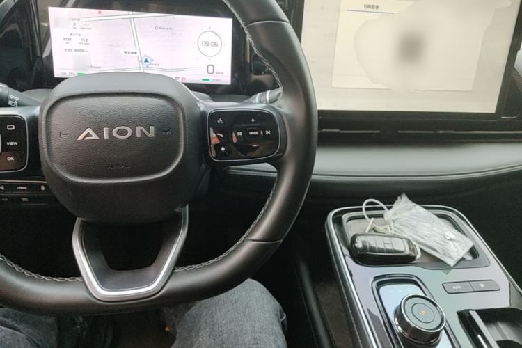 Used AION S Plus 2023 70 Enjoy Edition Lithium Iron Phosphate Center Console