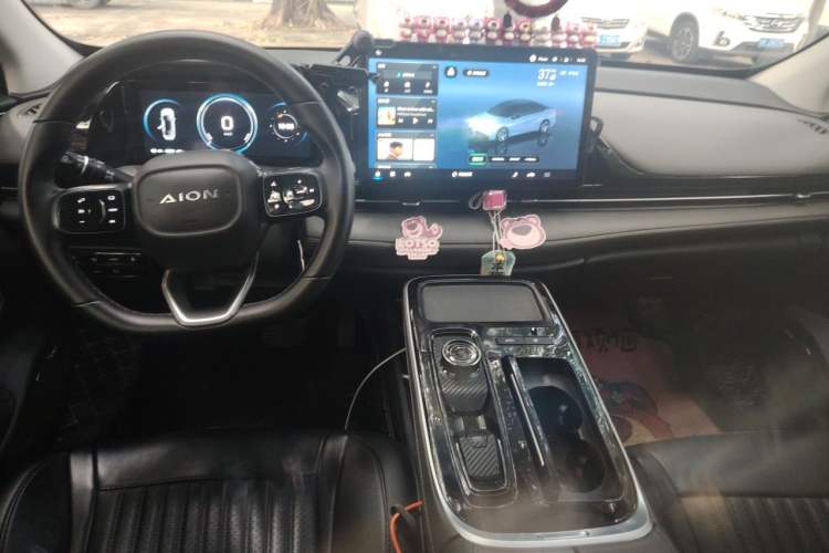 Used AION S Plus 2023 70 Enjoy Edition Lithium Iron Phosphate Center Console
