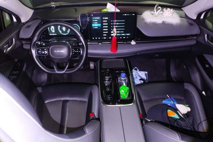 Used AION S Plus 2023 70 Enjoy Edition Lithium Iron Phosphate Center Console