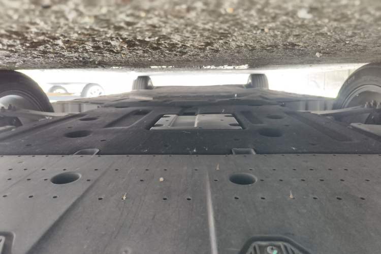 Used AION S Plus 2023 70 Enjoy Edition Lithium Iron Phosphate Chassis Front