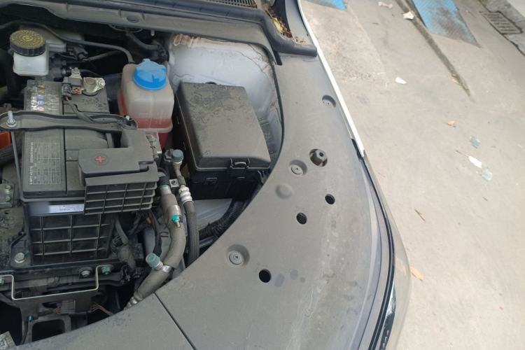 Used AION S Plus 2023 80 Tech Edition Ternary Lithium Engine Bay Left