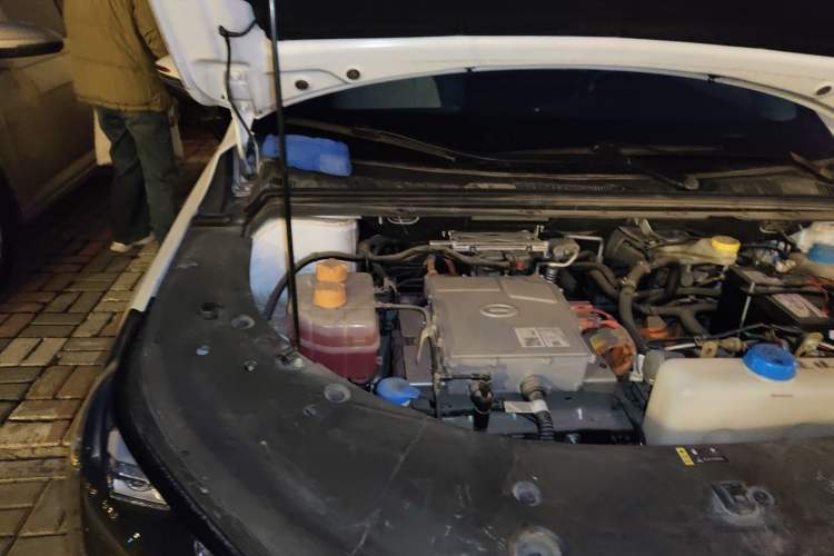 Used AION S Plus 2023 70 Intelligent Edition Lithium Iron Phosphate Engine Bay Right