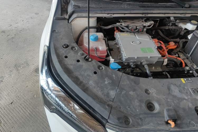 Used AION S Plus 2023 80 Tech Edition Ternary Lithium Engine Bay Right