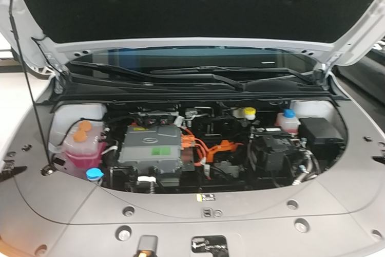 Used AION S Plus 2023 70 Intelligent Edition Lithium Iron Phosphate Engine Bay