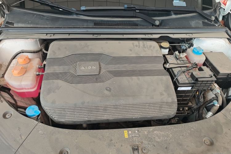 Used AION S Plus 2023 70 Intelligent Driving Version Ternary Lithium Engine Bay
