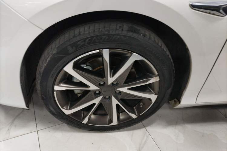 Used AION S Plus 2023 70 Intelligent Edition Lithium Iron Phosphate Exterior 3