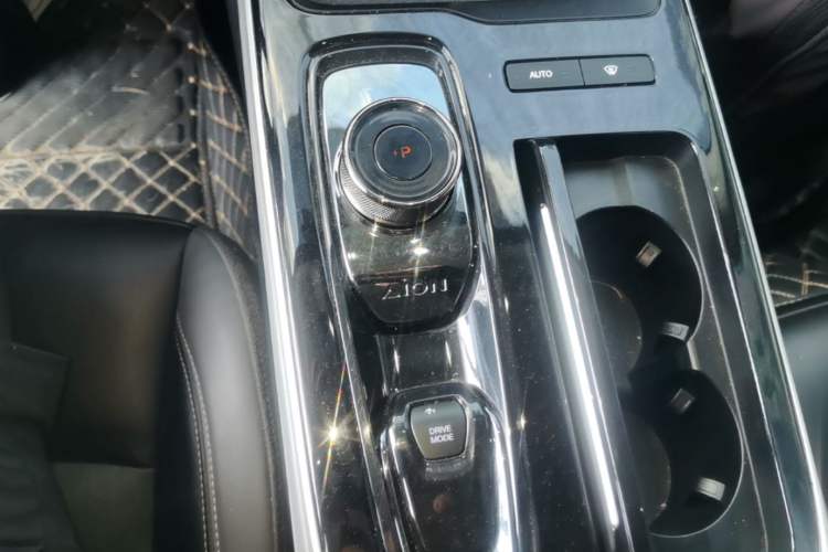 Used AION S Plus 2023 70 Enjoyment Edition Ternary Lithium Gear Lever