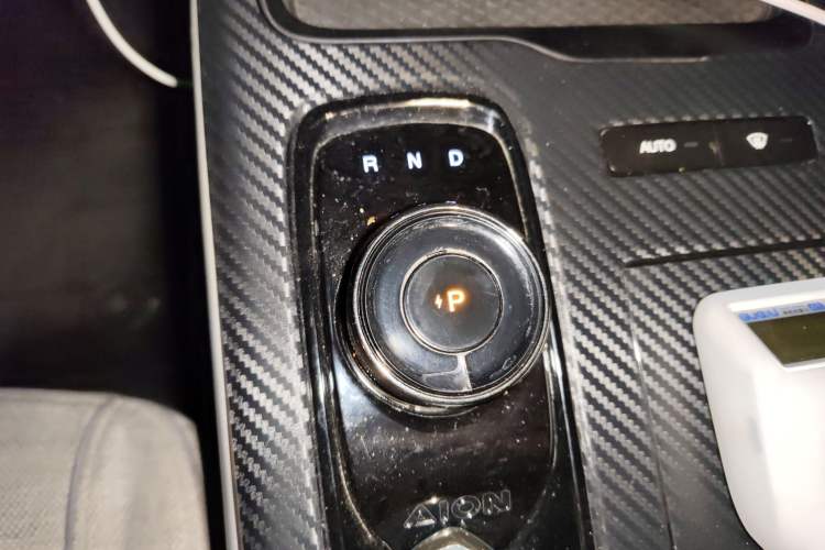 Used AION S Plus 2023 70 Intelligent Edition Lithium Iron Phosphate Gear Lever