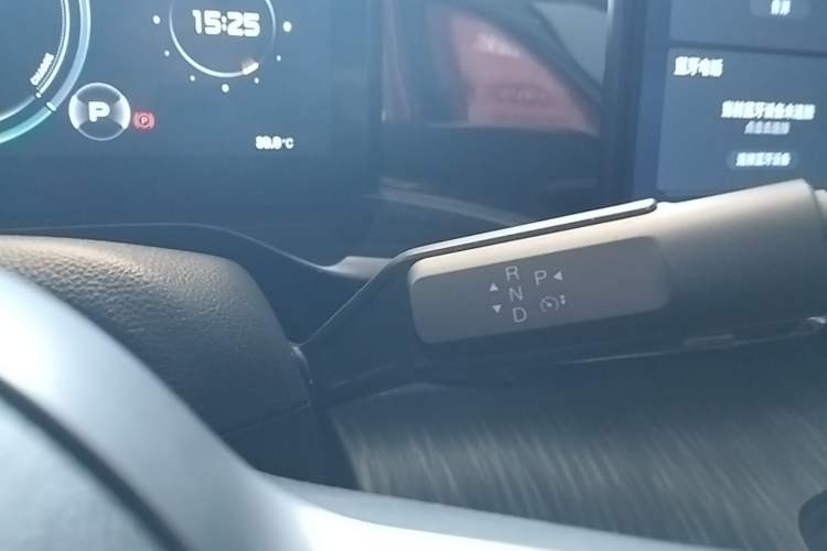 Used AION S Plus 2023 70 Enjoy Edition Lithium Iron Phosphate Gear Lever
