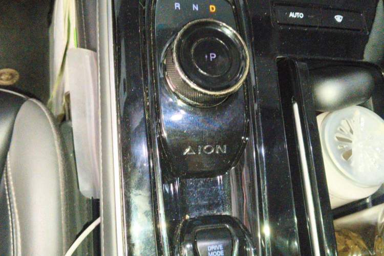 Used AION S Plus 2023 70 Intelligent Edition Lithium Iron Phosphate Gear Lever
