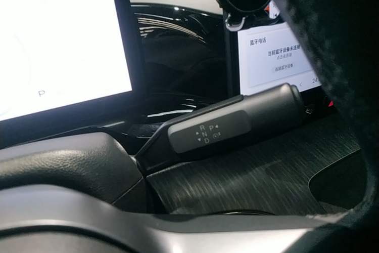Used AION S Plus 2023 70 Intelligent Edition Lithium Iron Phosphate Gear Lever