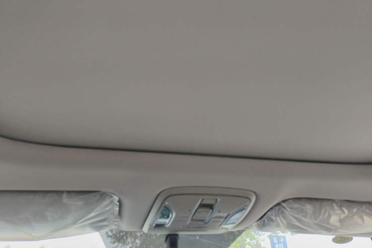 Used AION S Plus 2023 70 Intelligent Edition Lithium Iron Phosphate Headliner
