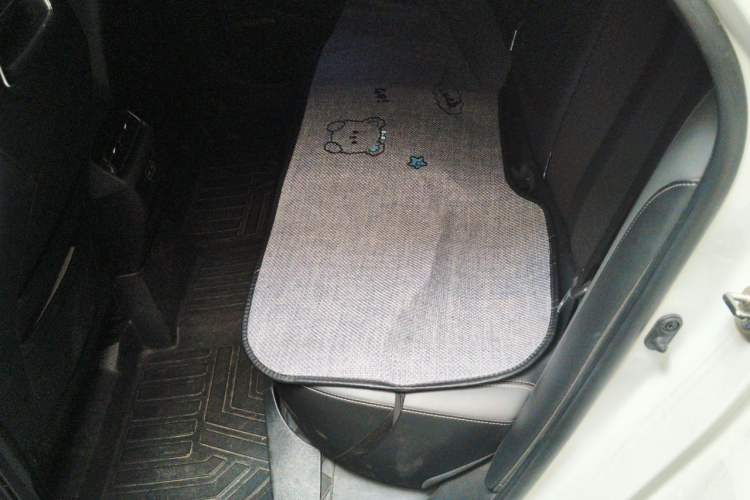Used AION S Plus 2023 70 Intelligent Edition Lithium Iron Phosphate Left Rear Seat