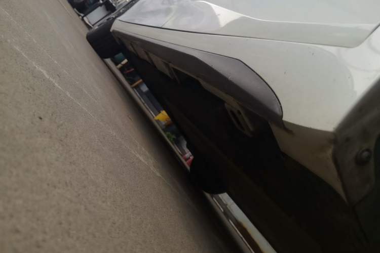 Used AION S Plus 2023 70 Enjoyment Edition Ternary Lithium Left Side Sill