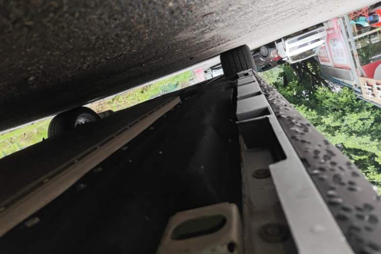 Used AION S Plus 2023 70 Intelligent Edition Lithium Iron Phosphate Left Side Sill
