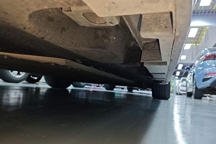 Used AION S Plus 2023 70 Enjoy Edition Lithium Iron Phosphate Left Side Sill