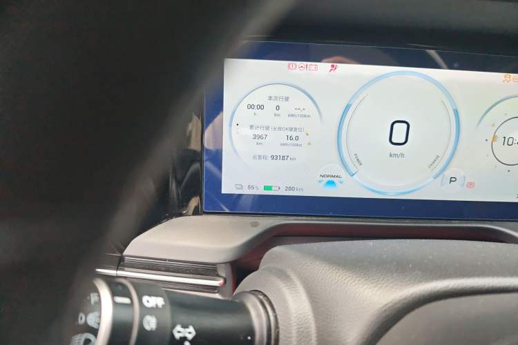 Used AION S Plus 2023 70 Enjoy Edition Lithium Iron Phosphate Odometer Close Up