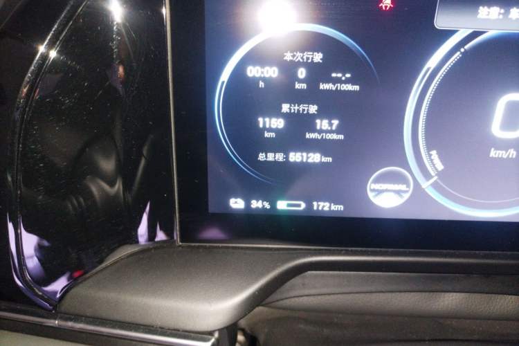 Used AION S Plus 2023 70 Enjoy Edition Lithium Iron Phosphate Odometer Close Up