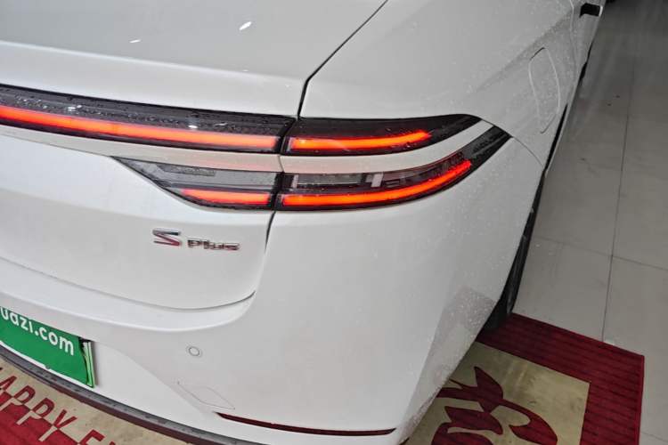 Used AION S Plus 2023 70 Enjoyment Edition Ternary Lithium Right Rear Taillight