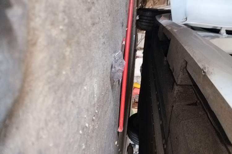 Used AION S Plus 2023 70 Enjoy Edition Lithium Iron Phosphate Right Side Sill