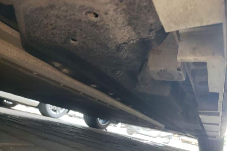 Used AION S Plus 2023 70 Intelligent Edition Lithium Iron Phosphate Right Side Sill