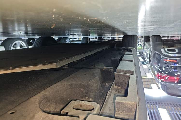 Used AION S Plus 2023 70 Enjoy Edition Lithium Iron Phosphate Right Side Sill